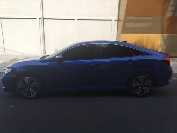Honda Civic 1.5 turbo - Imagen 9
