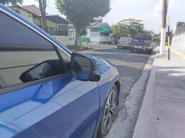 Honda Civic 1.5 turbo - Imagen 3