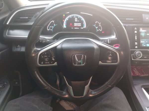 Honda Civic 1.5 turbo - Imagen 8