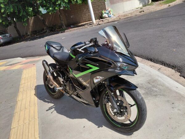 Kawasaki 500 2️⃣0️⃣2️⃣4️⃣ - Imagen 2