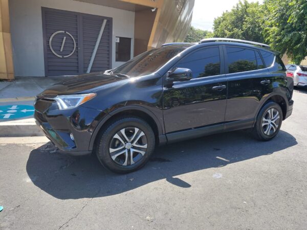 TOYOTA RAV 4 2️⃣0️⃣1️⃣7️⃣ - Imagen 2